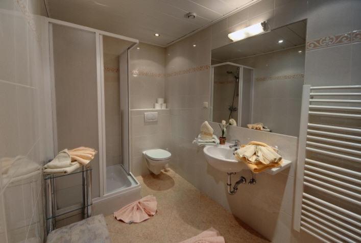Postwirt Hotel Seeboden Quarto foto