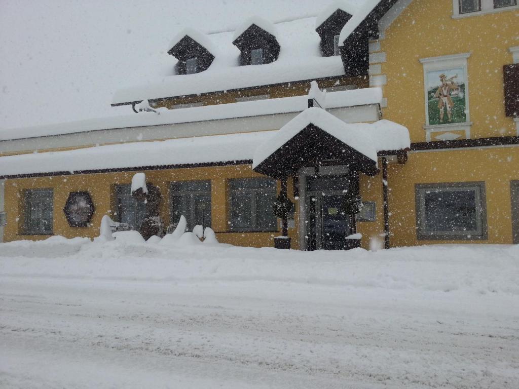 Postwirt Hotel Seeboden Exterior foto